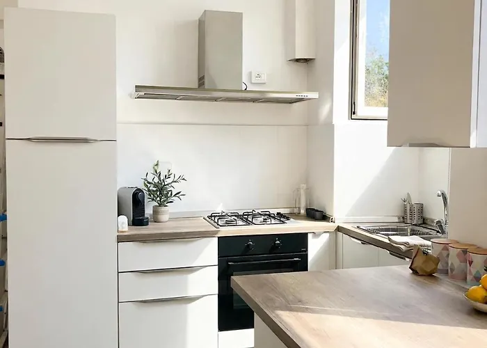 Saia's Flat Apartment Rom